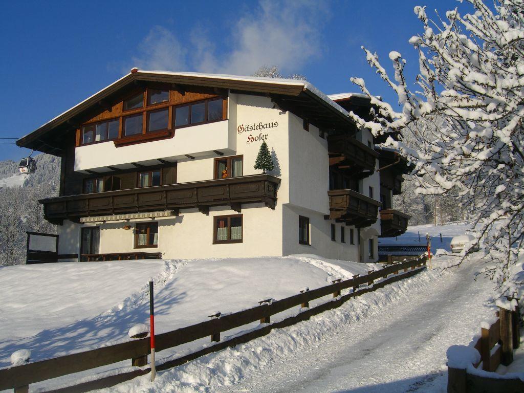 Gastehaus Hofer Apartment Brixen im Thale Bagian luar foto